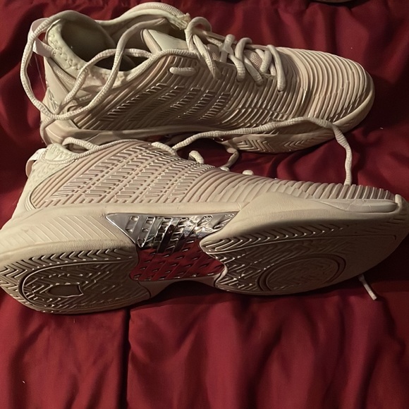 Women’s K-Swiss size 9 - Picture 4 of 9